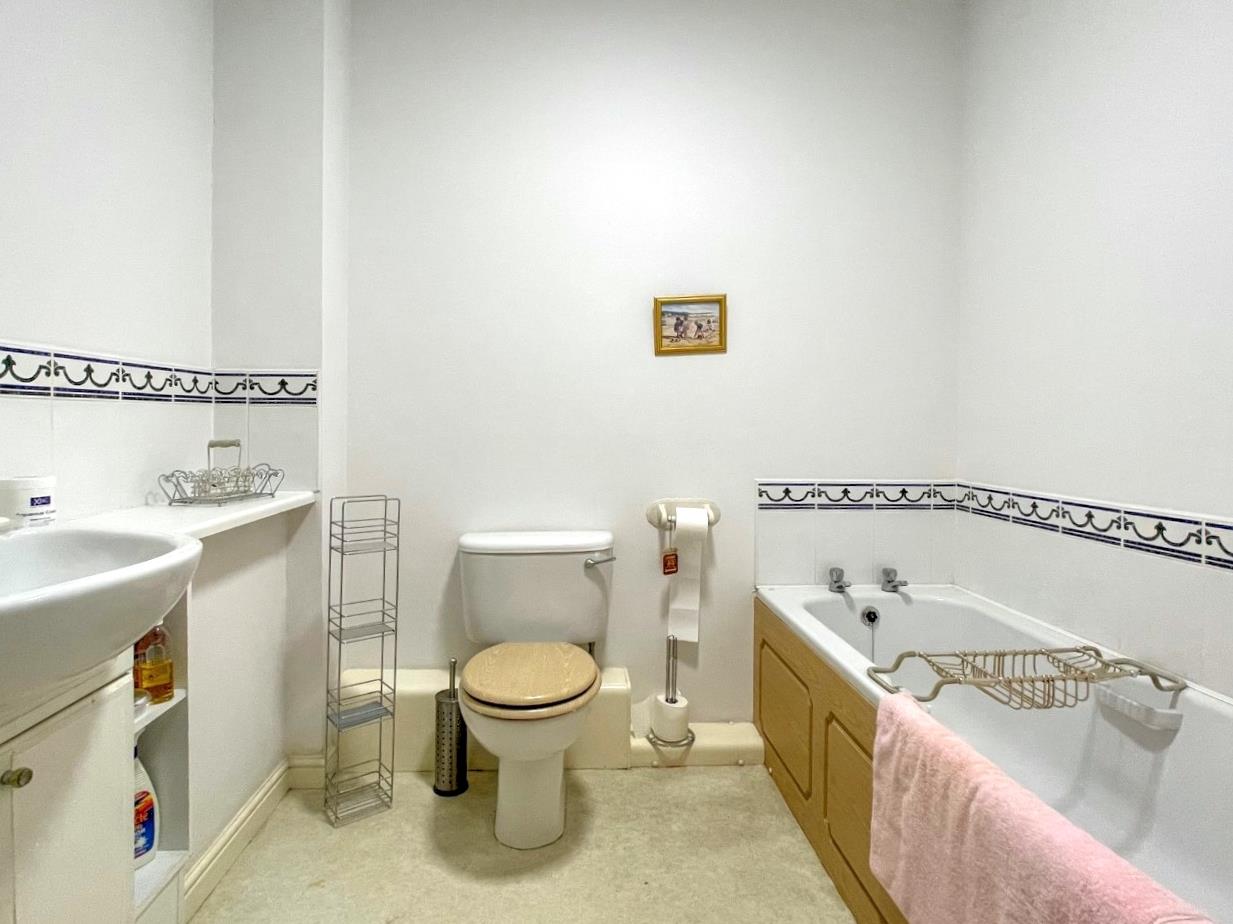 Property Admiral Collingwood Court, Morpeth Apartment Rickard